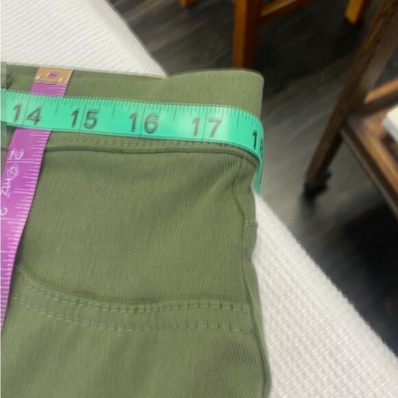 Time & Tru Jeggings Size XL NWT  olive green - Picture 7 of 7